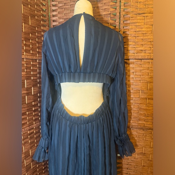 ASOS Dress Blue Pin Strip Sz 10 Sheer Overlay Long Sleeve Exposed Back ruffles - Picture 15 of 16